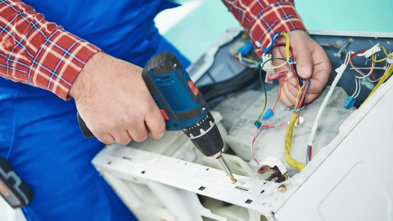 Kırkağaç Viessmann Viessmann çamaşır makinesi kart tamiri – Su almama arızası orijinal parça ile giderildi. - Teknik servis örneği